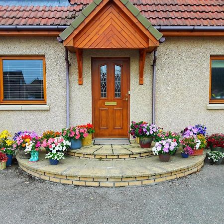 Auldearn Our House Bed & Breakfast エクステリア 写真